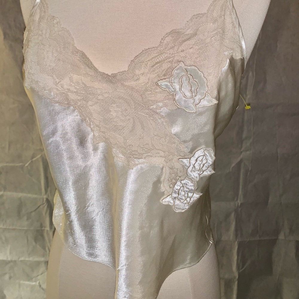 Victoria’s Secret Gold Label Slip Top Size Small